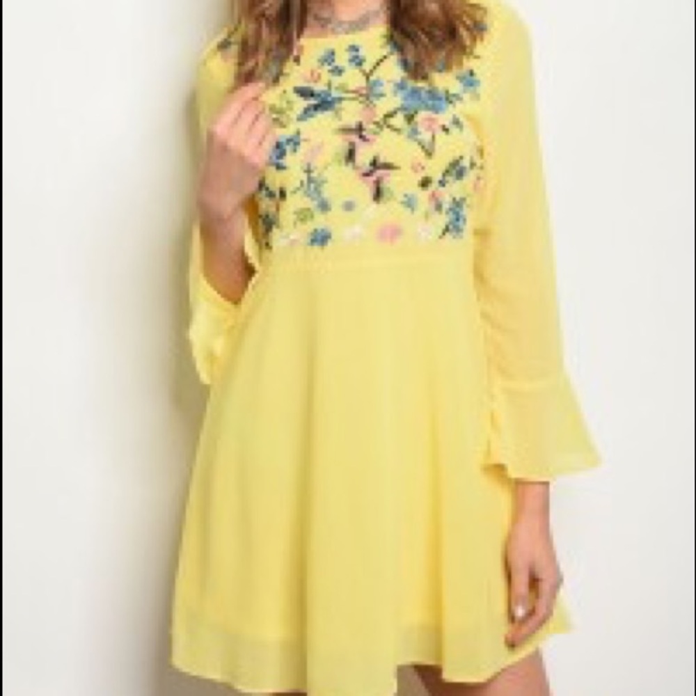 Yellow Dress Long Sleeves Embroidered